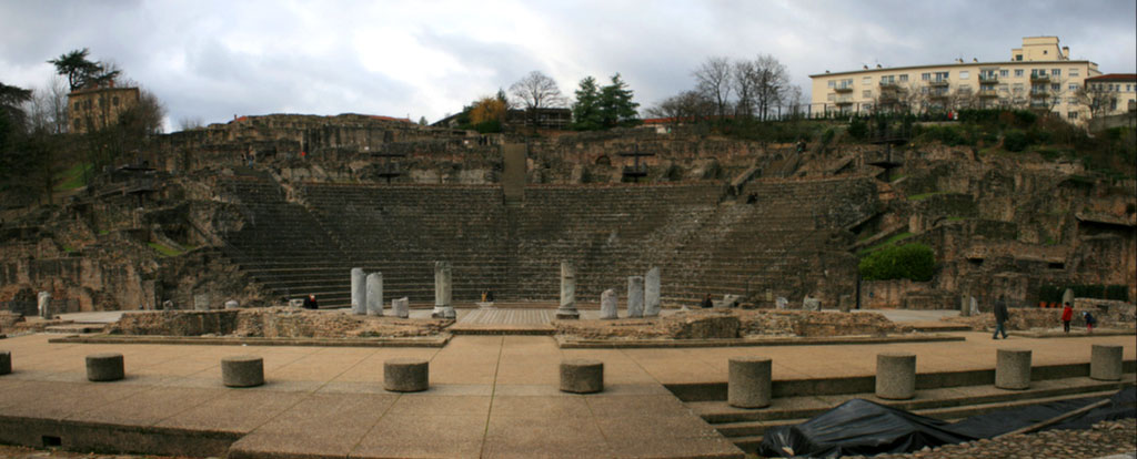 Amphithéâtre des Trois-Gaules